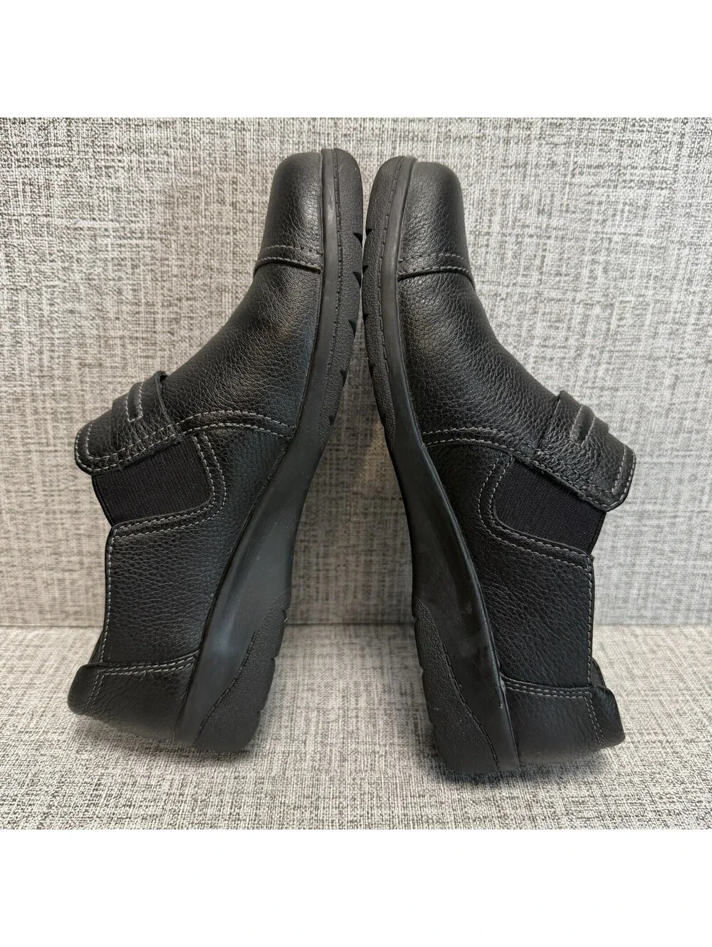 Clarks Cheyn Madi Womens Black Slip On Shoes Sz 6.5M Casual Comfort 15807